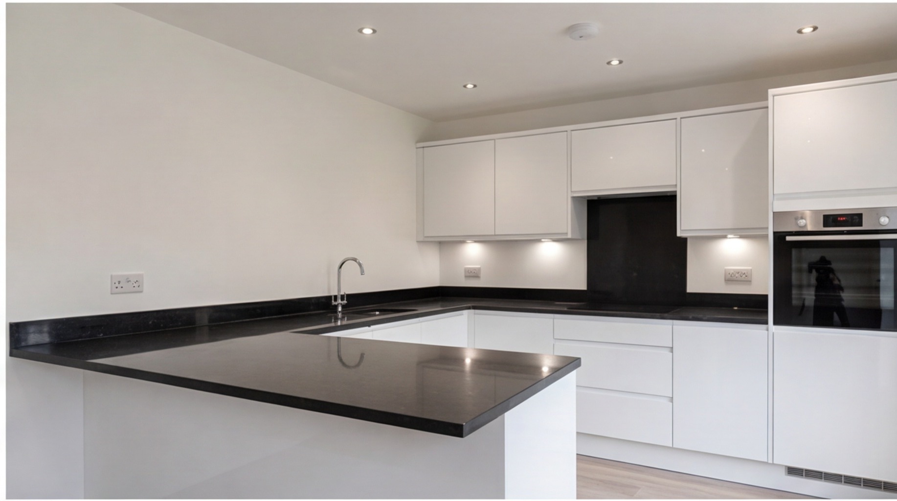 Benchmarx Kitchens kitchen installation in Rugby – expert Benchmarx Kitchens kitchen fitters Warwickshire