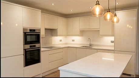 Howdens Joinery kitchen installation in Coventry – expert Howdens Joinery kitchen fitters West Midlands