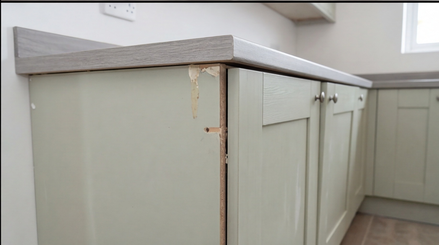 Kitchen installation problem – kitchen corner unit problems West Midlands kitchen fitting advice