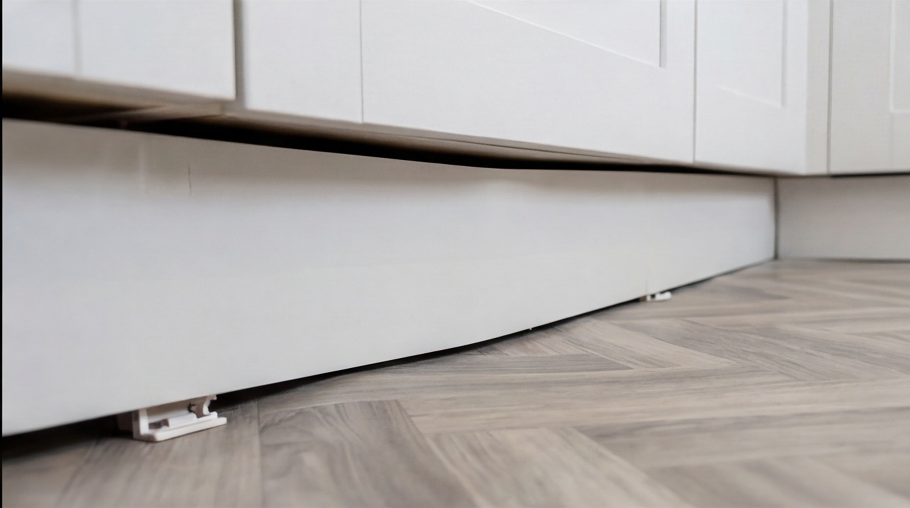 Kitchen installation problem – kitchen plinth fitting problems West Midlands kitchen fitting advice