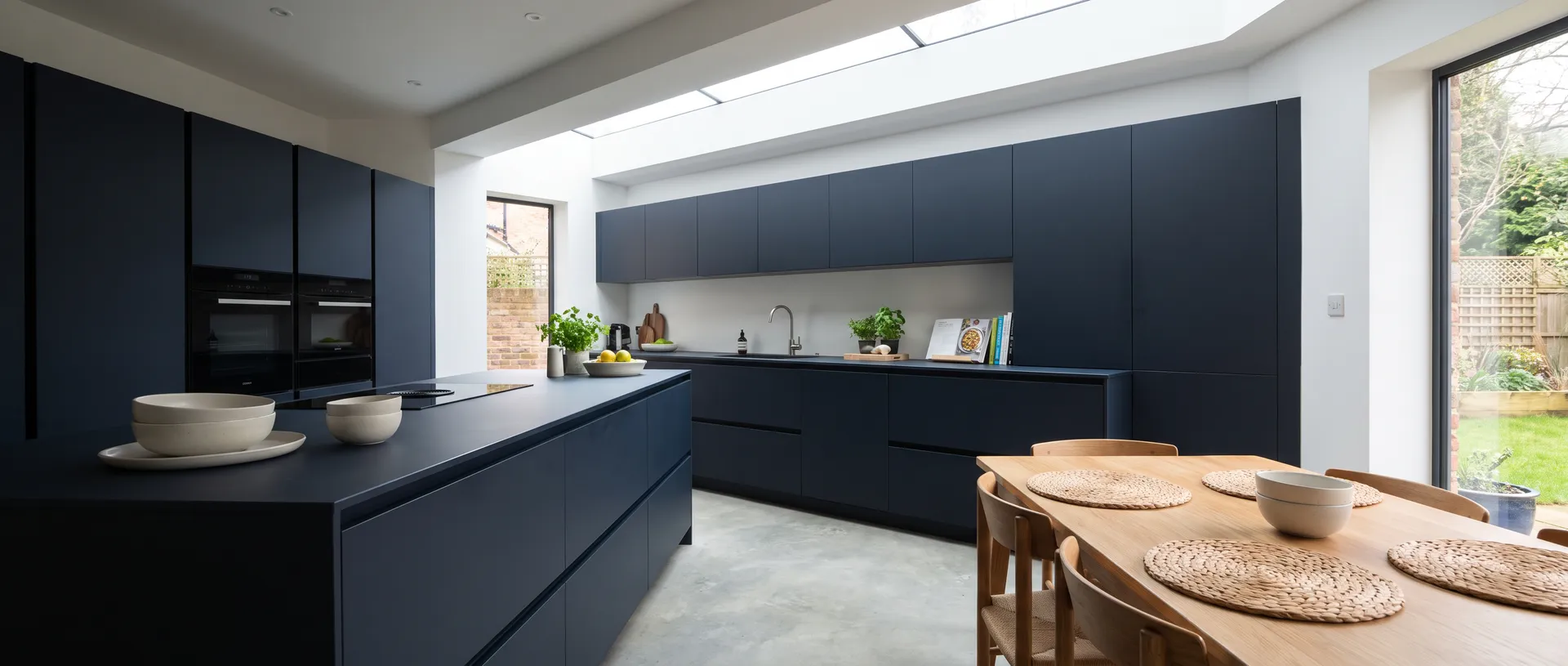 Handleless style kitchen installation