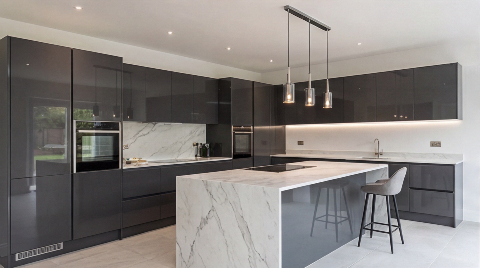 Luxury kitchen installation in Coventry – luxury fitted kitchens by West Midlands specialists