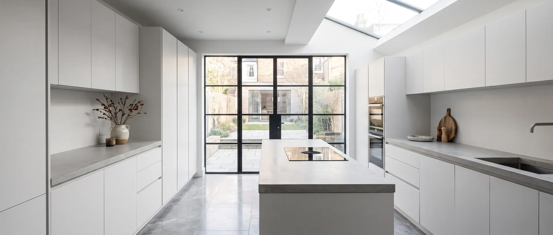 Modern style kitchen installation
