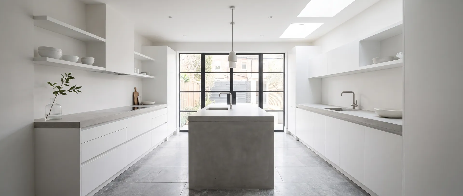 Modern style kitchen installation